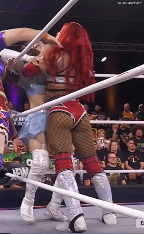 Sasha Banks photo 16 of 776