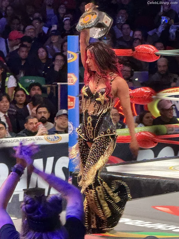 Sasha Banks photo 24 of 776