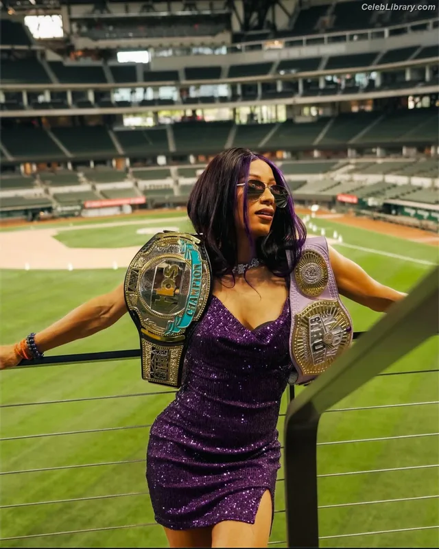 Sasha Banks photo 22 of 776