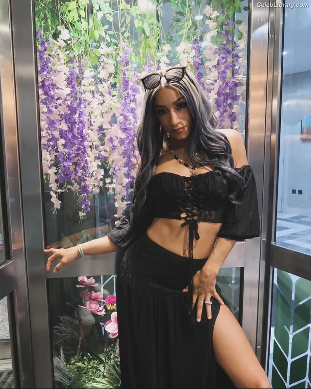 Sasha Banks photo 12 of 776