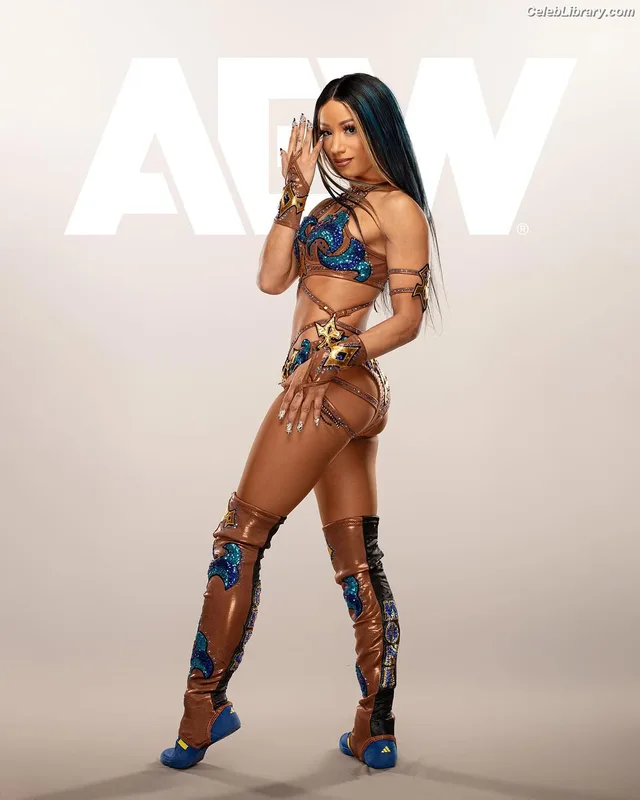 Sasha Banks photo 8 of 776