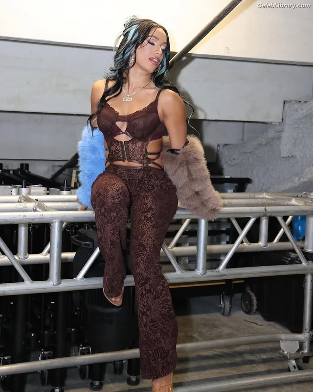 Sasha Banks photo 22 of 776
