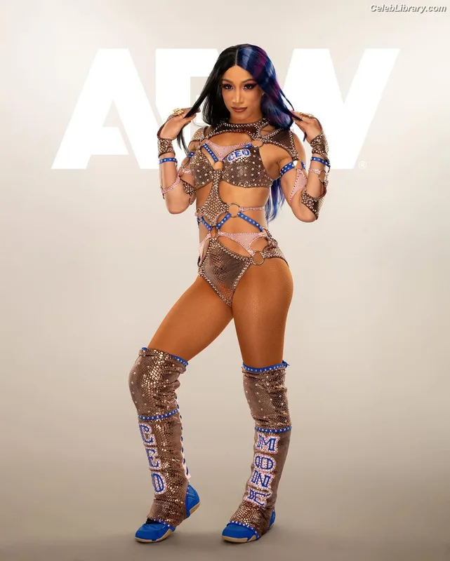 Sasha Banks photo 22 of 776