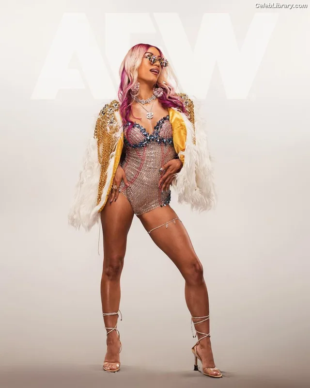 Sasha Banks photo 8 of 776