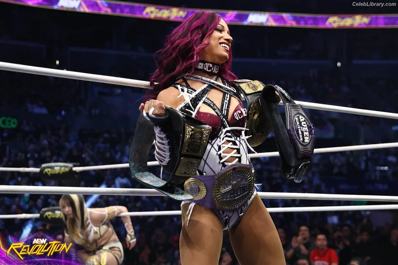 Sasha Banks photo 20 of 776
