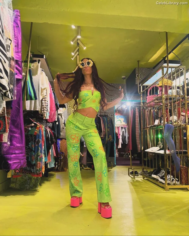 Sasha Banks photo 5 of 776