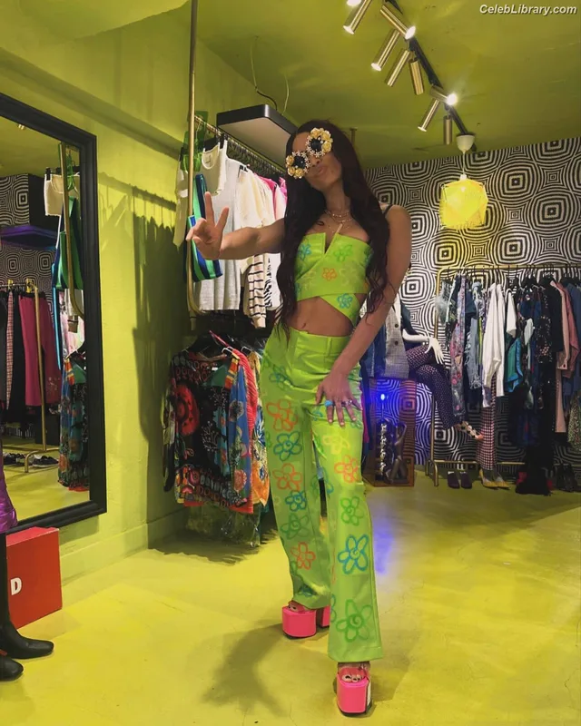 Sasha Banks photo 7 of 776