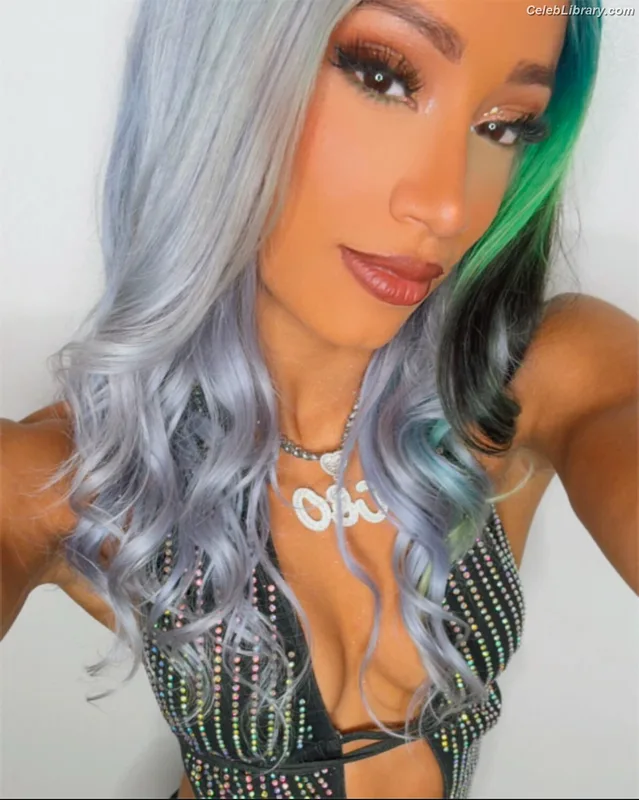 Sasha Banks photo 19 of 776