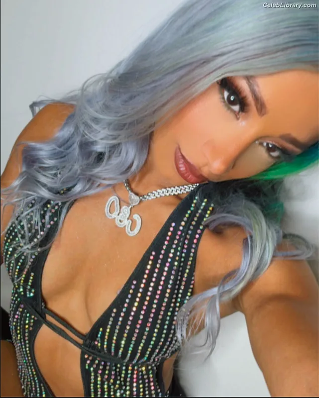 Sasha Banks photo 21 of 776