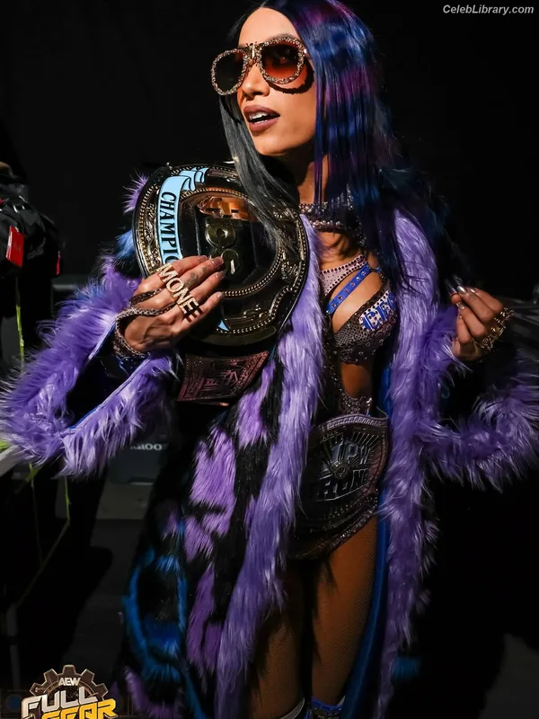 Sasha Banks photo 20 of 776