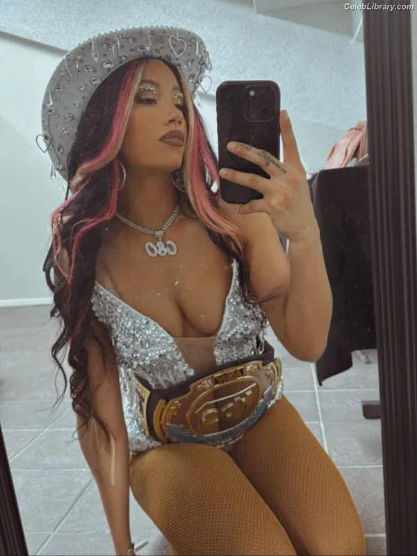 Sasha Banks photo 6 of 776