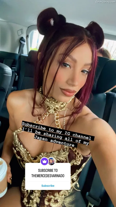 Sasha Banks photo 17 of 776