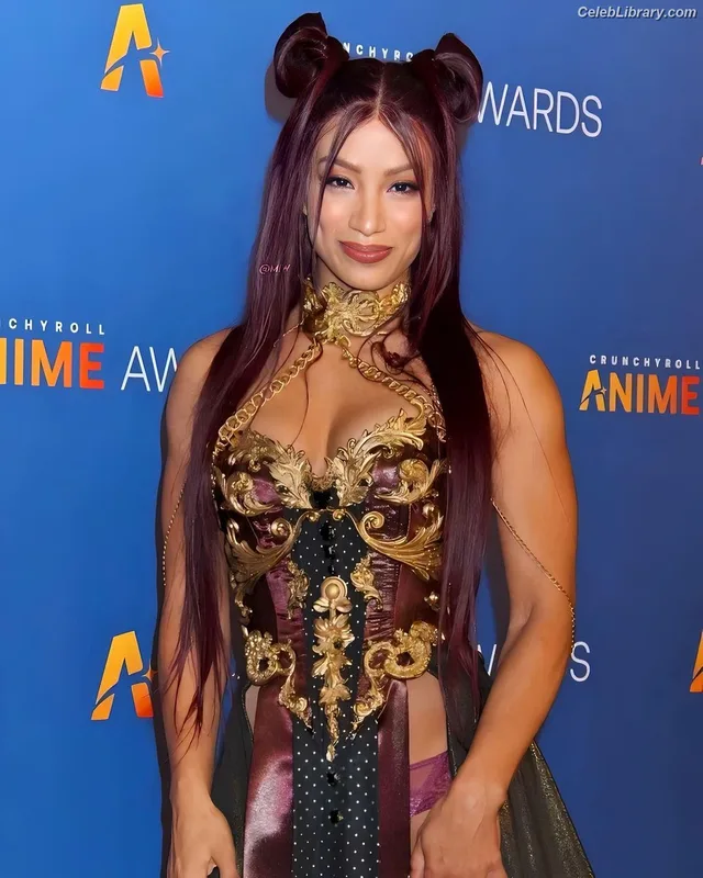 Sasha Banks photo 21 of 776