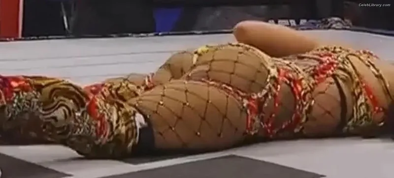 Sasha Banks photo 11 of 776