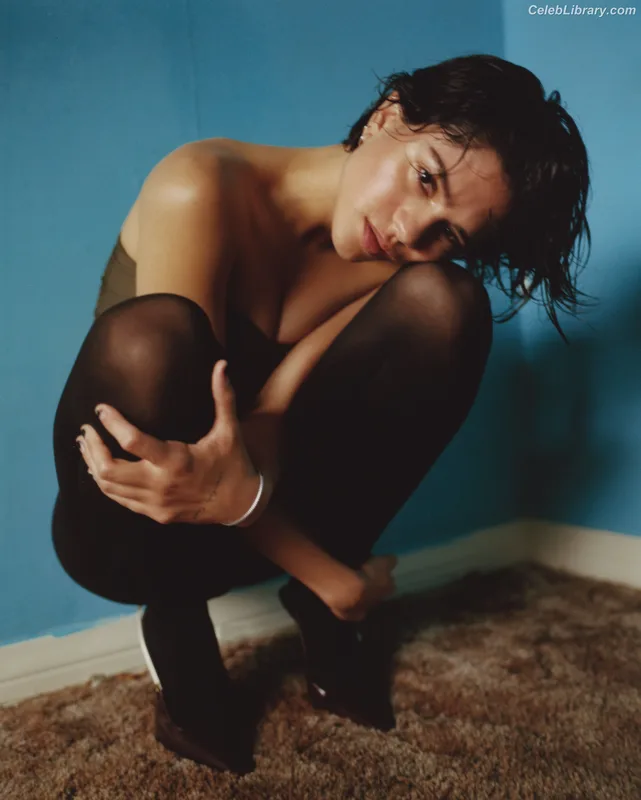 Sasha Calle photo 21 of 289