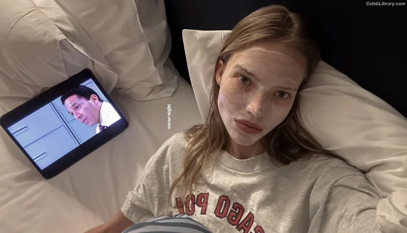 Sasha Luss photo 9 of 41