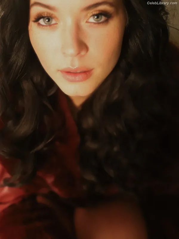 Sasha Pieterse photo 19 of 174