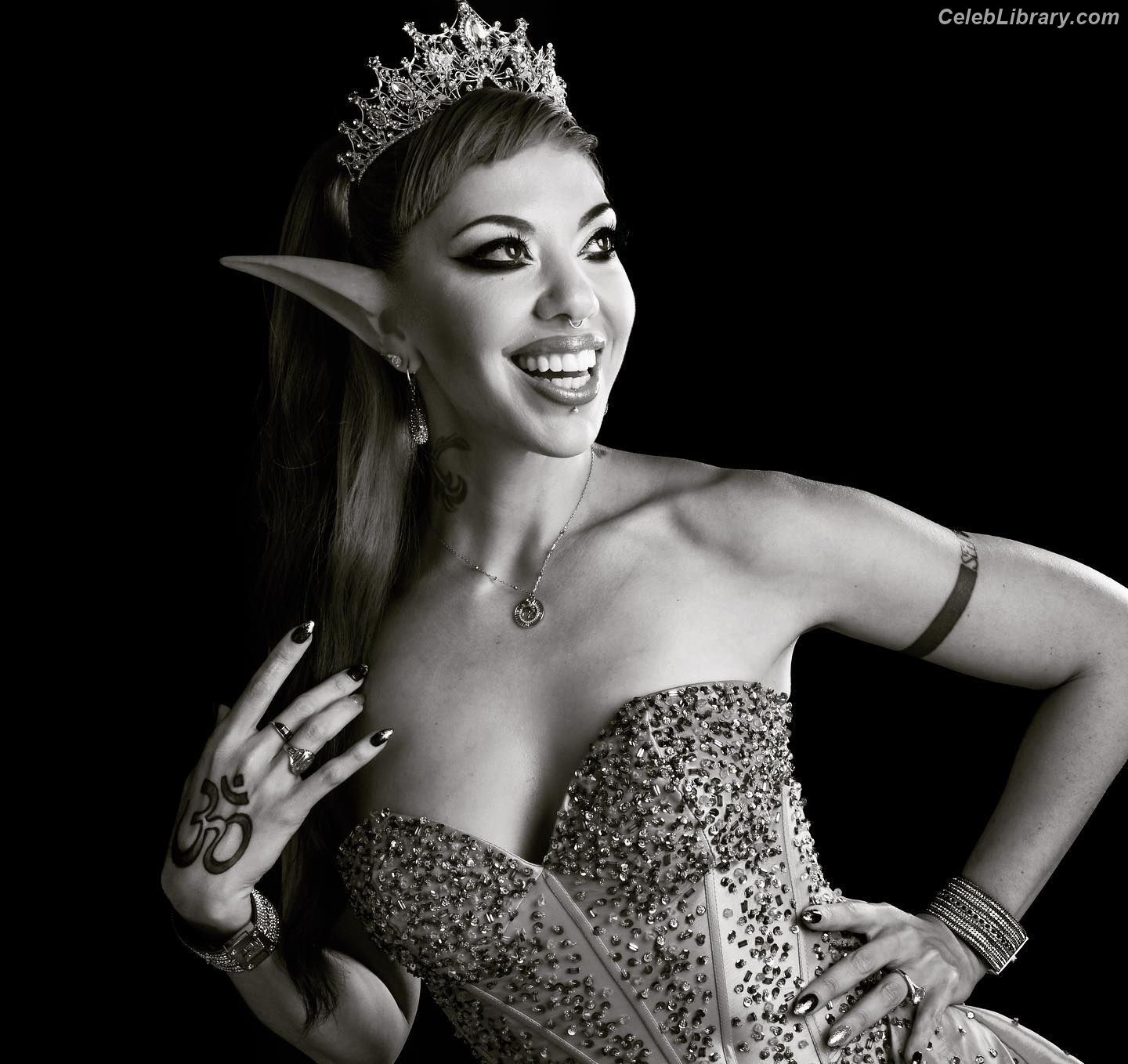 Satine Phoenix photo 21 of 1062