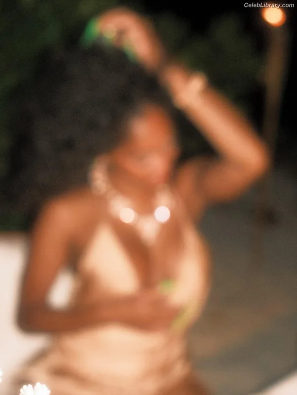 Saweetie photo 20 of 854
