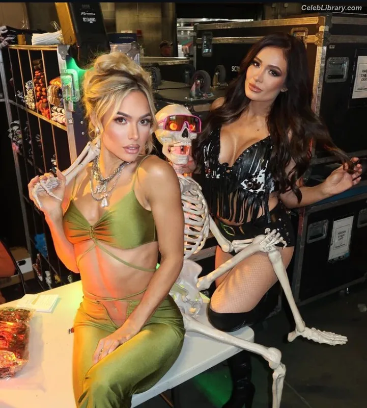 Scarlett Bordeaux photo 18 of 615