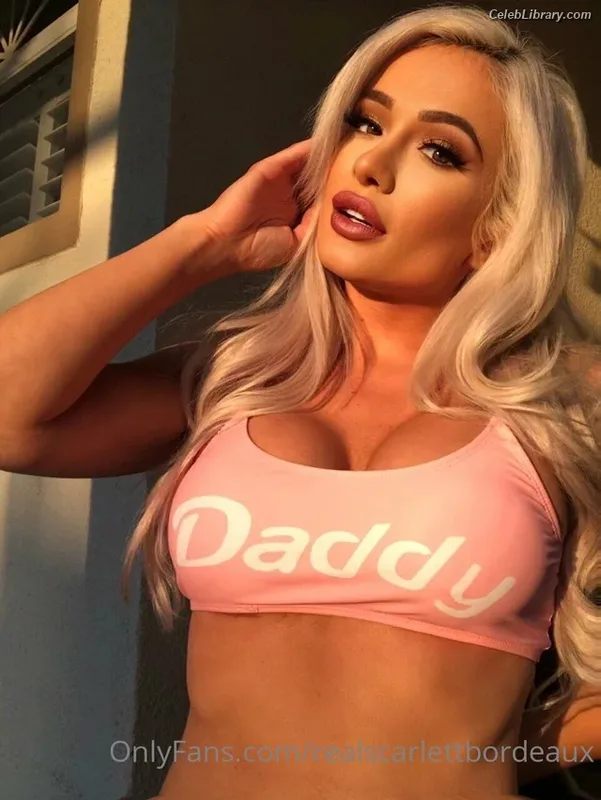 Scarlett Bordeaux photo 9 of 615
