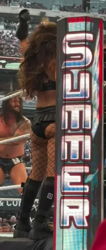 Scarlett Bordeaux photo 8 of 615