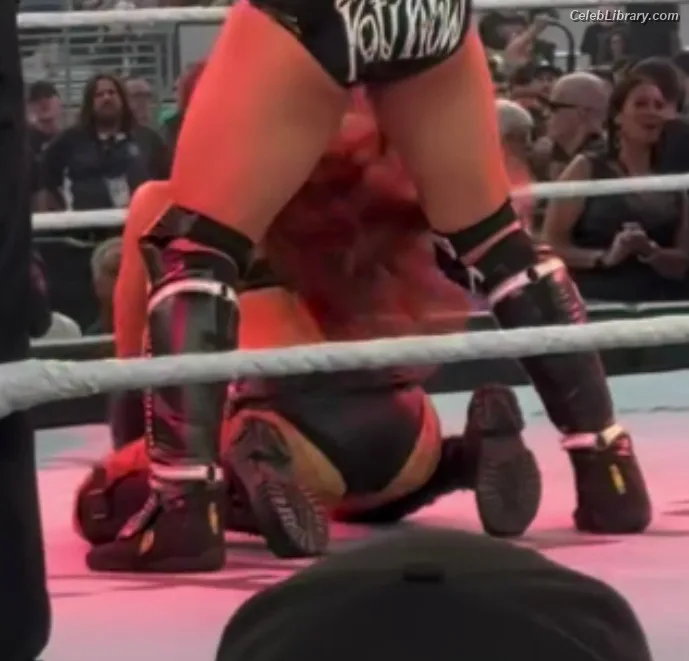 Scarlett Bordeaux photo 21 of 615