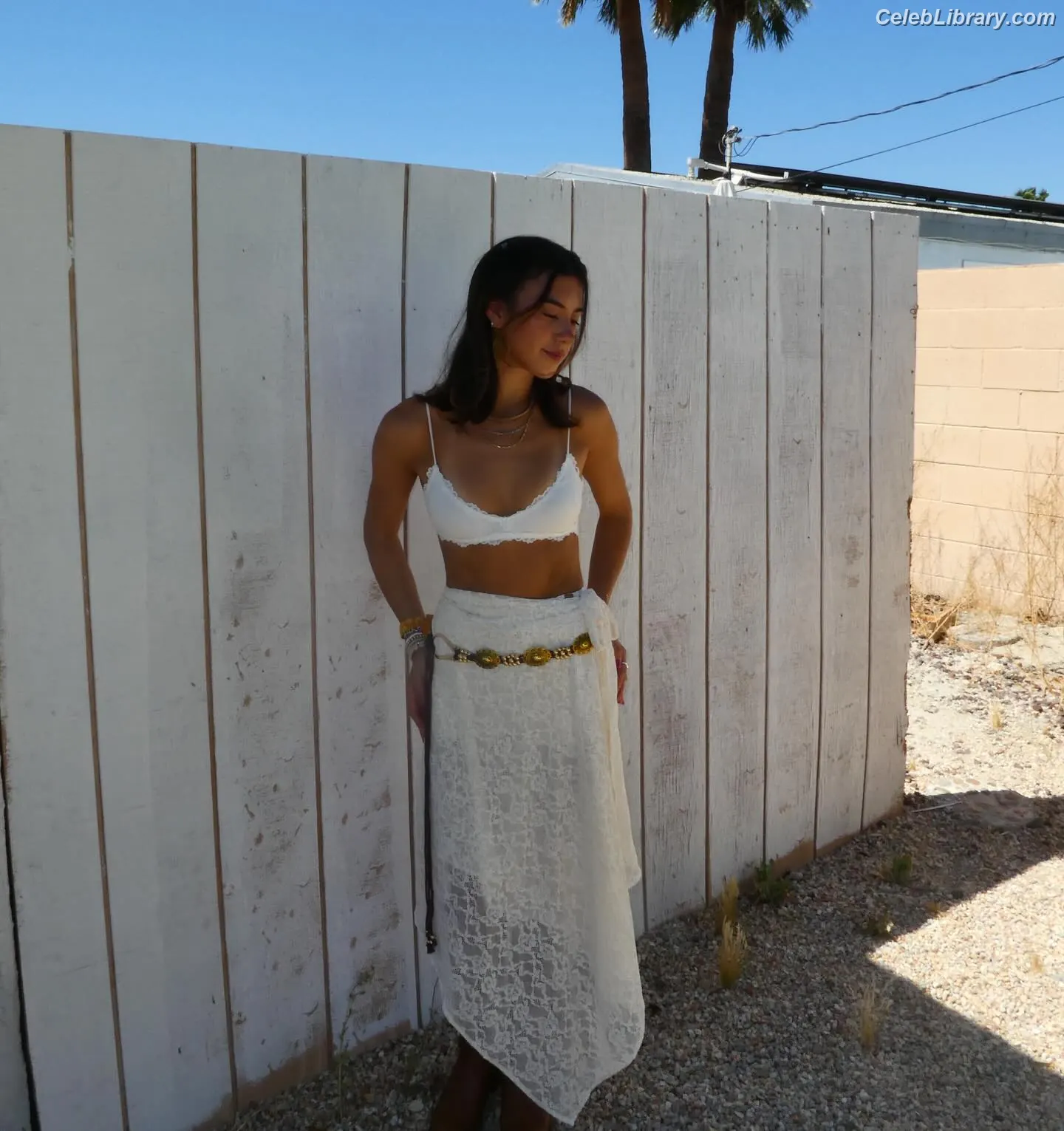 Scarlett Estevez photo 23 of 28