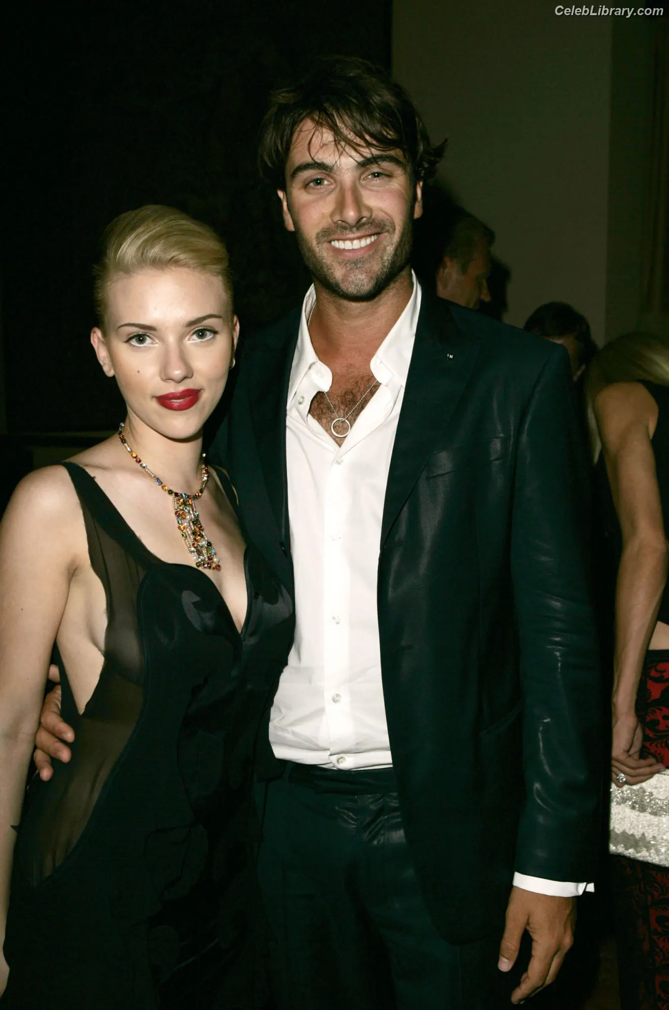 Scarlett Johansson photo 13 of 2619
