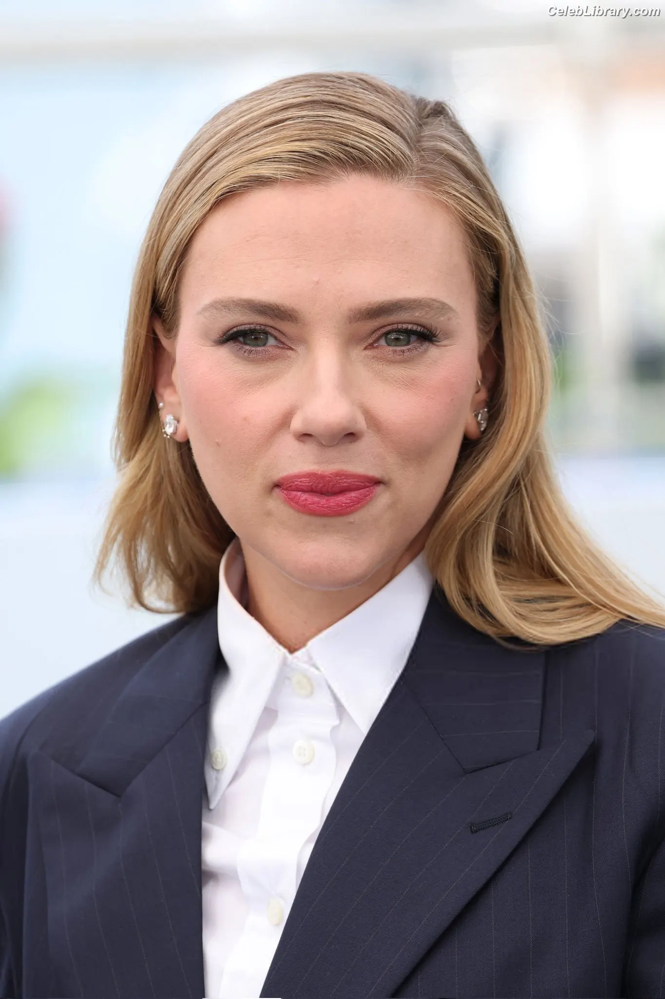 Scarlett Johansson photo 3 of 2619