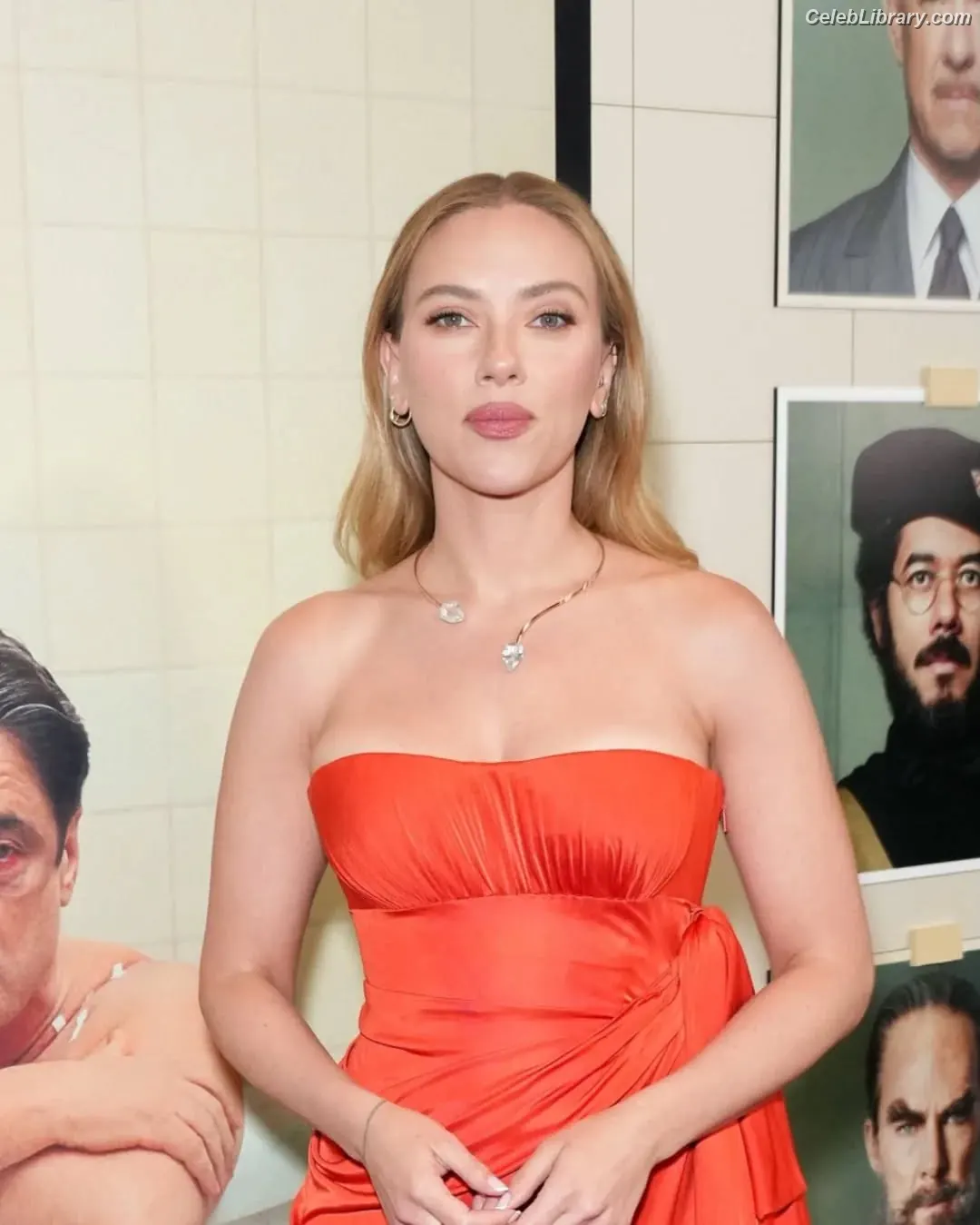 Scarlett Johansson photo 23 of 2619