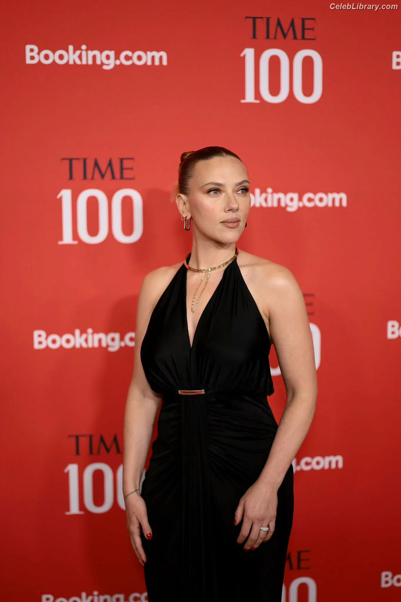 Scarlett Johansson photo 17 of 2619