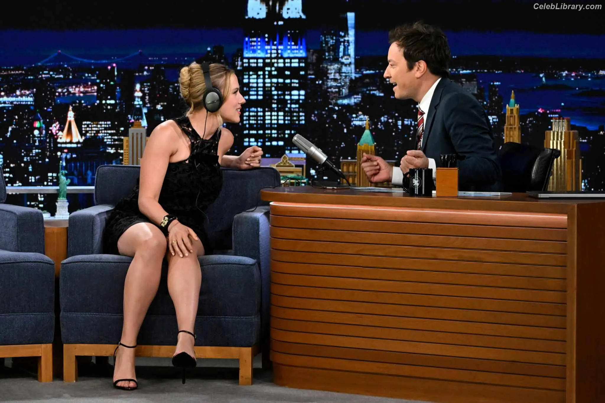 Scarlett Johansson photo 1 of 2619