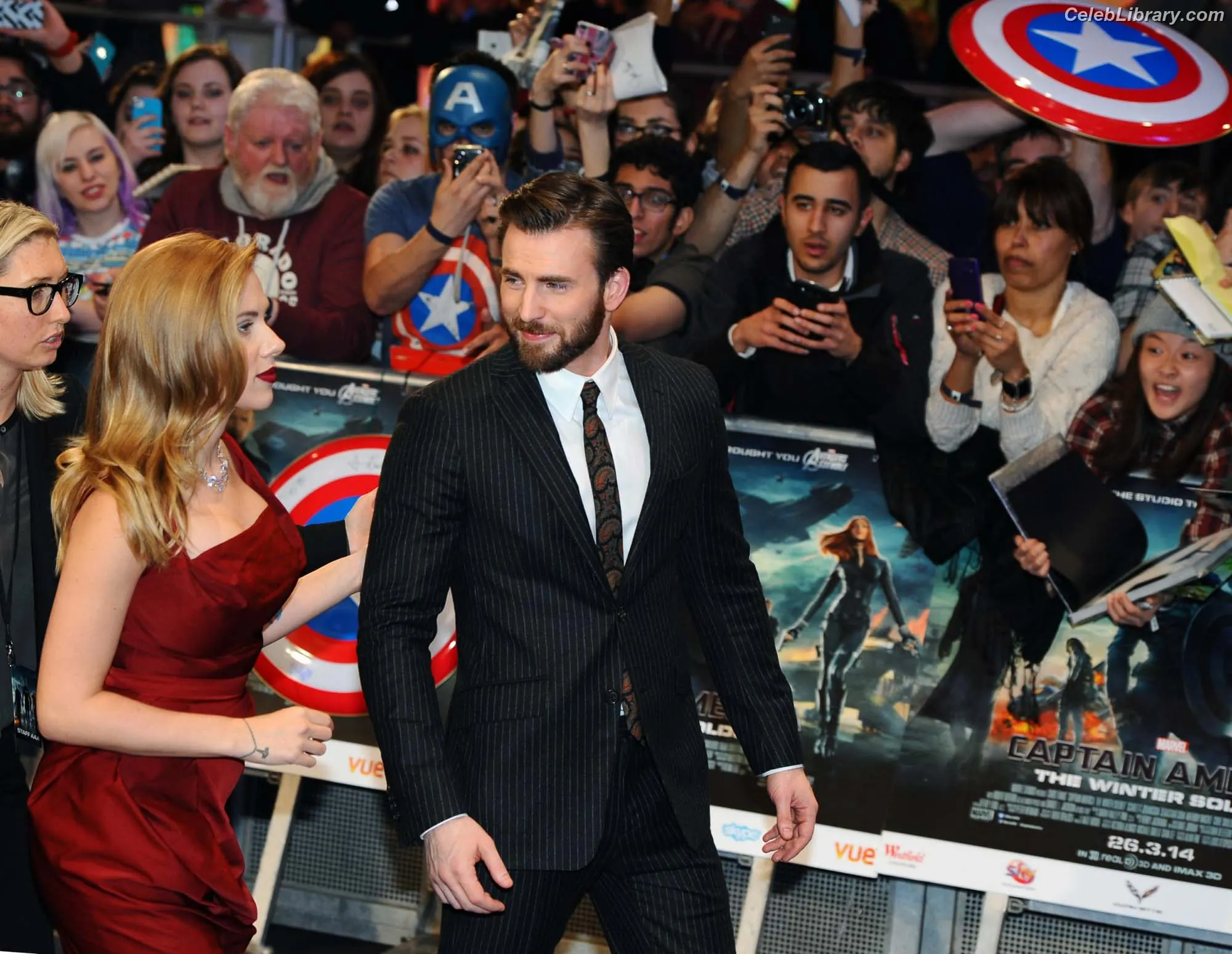Scarlett Johansson photo 6 of 2619