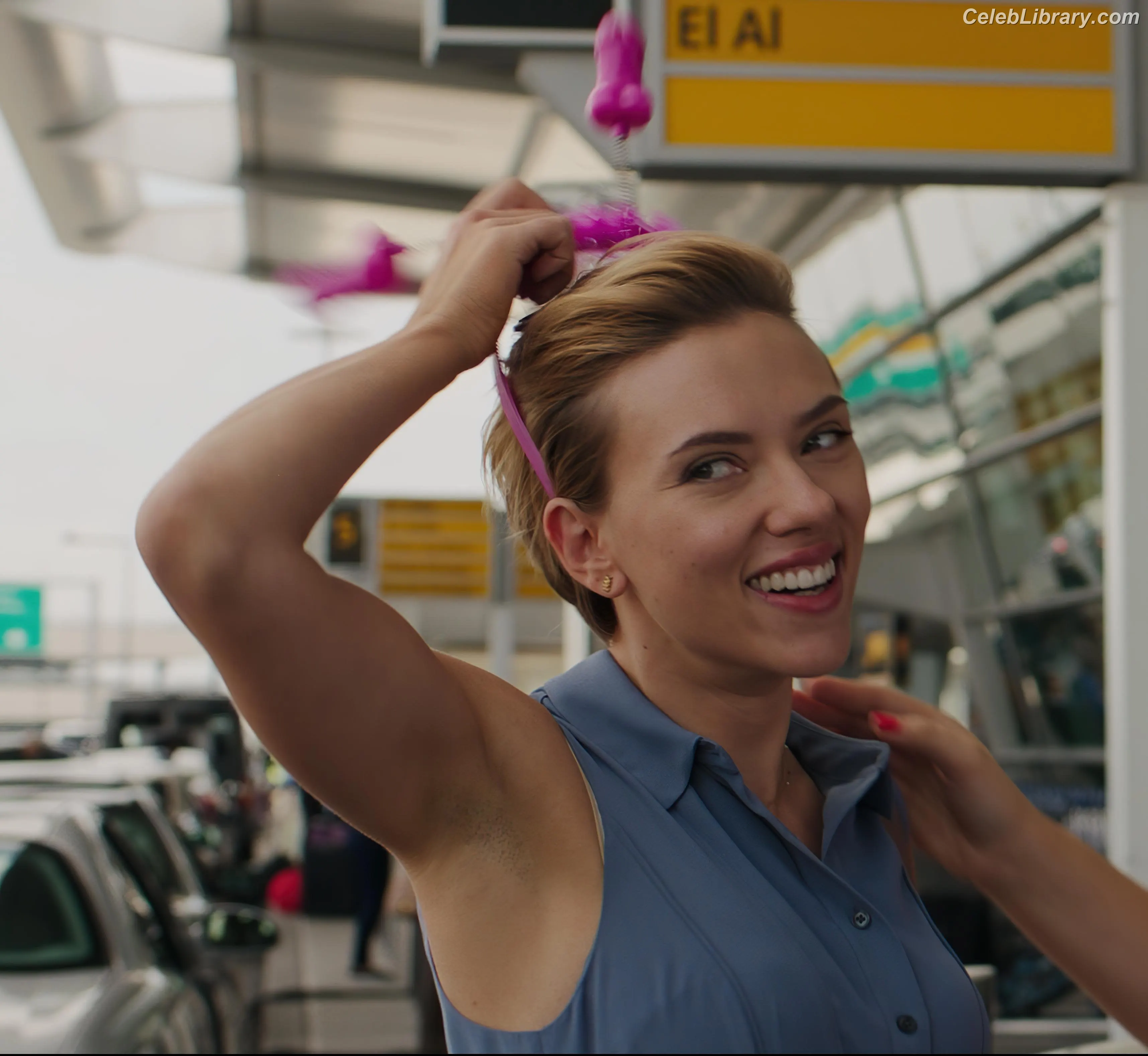 Scarlett Johansson photo 9 of 2619