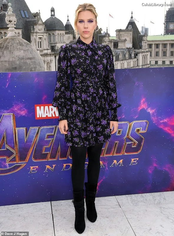 Scarlett Johansson photo 16 of 2617