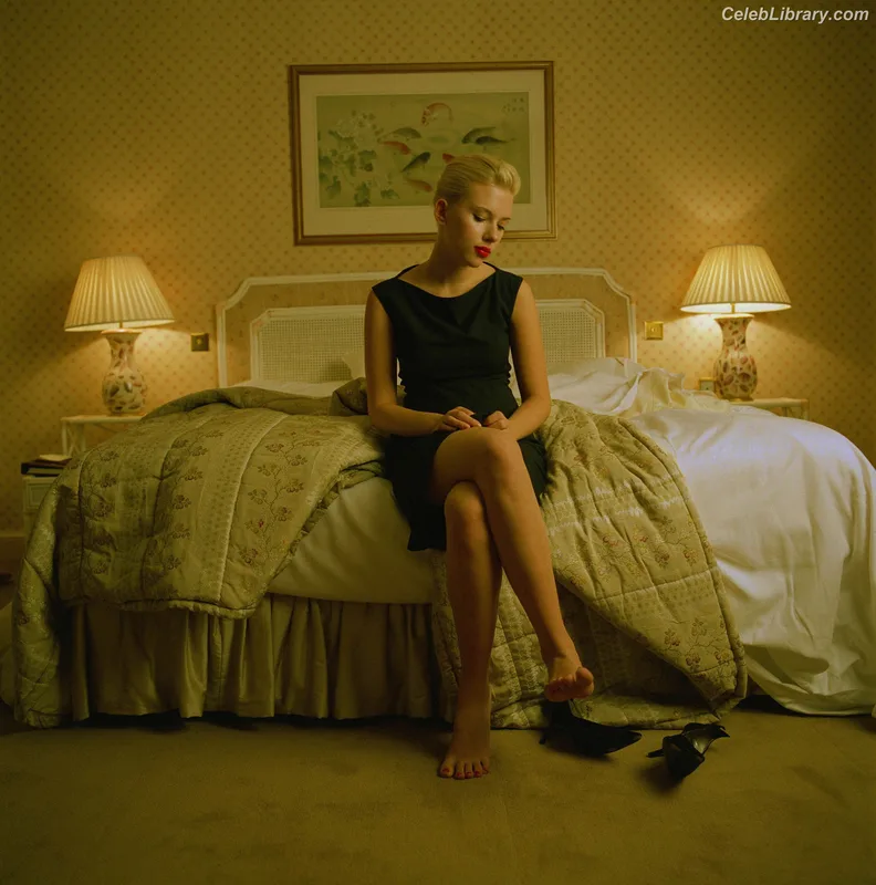 Scarlett Johansson photo 3 of 2617