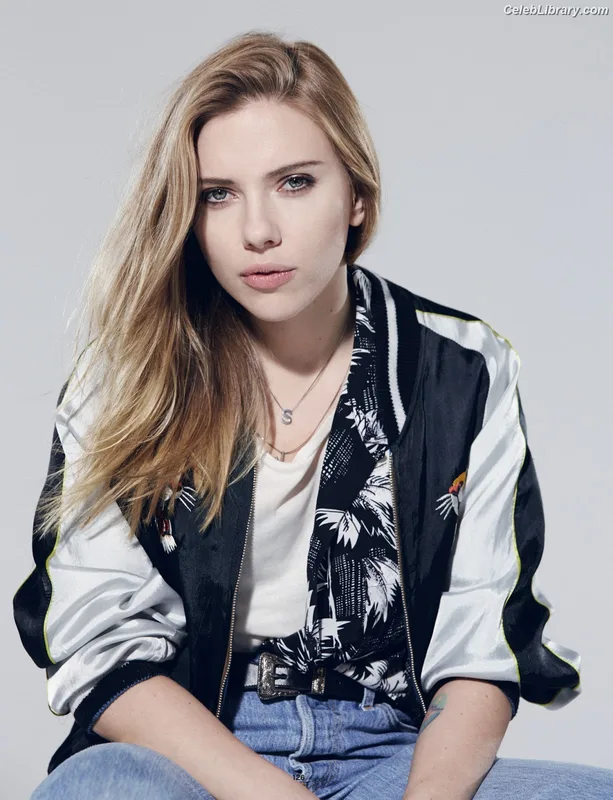 Scarlett Johansson photo 9 of 2617