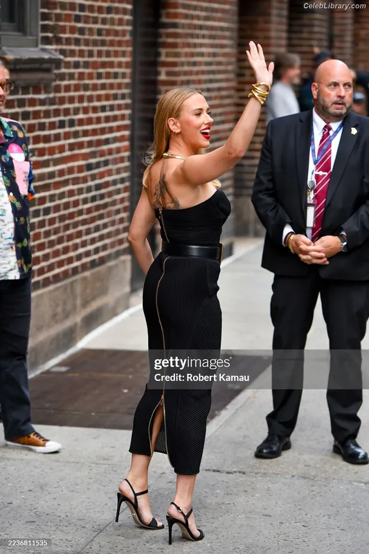 Scarlett Johansson photo 15 of 2617