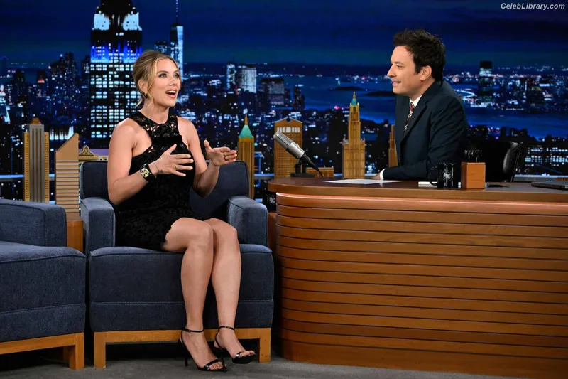 Scarlett Johansson photo 22 of 2617