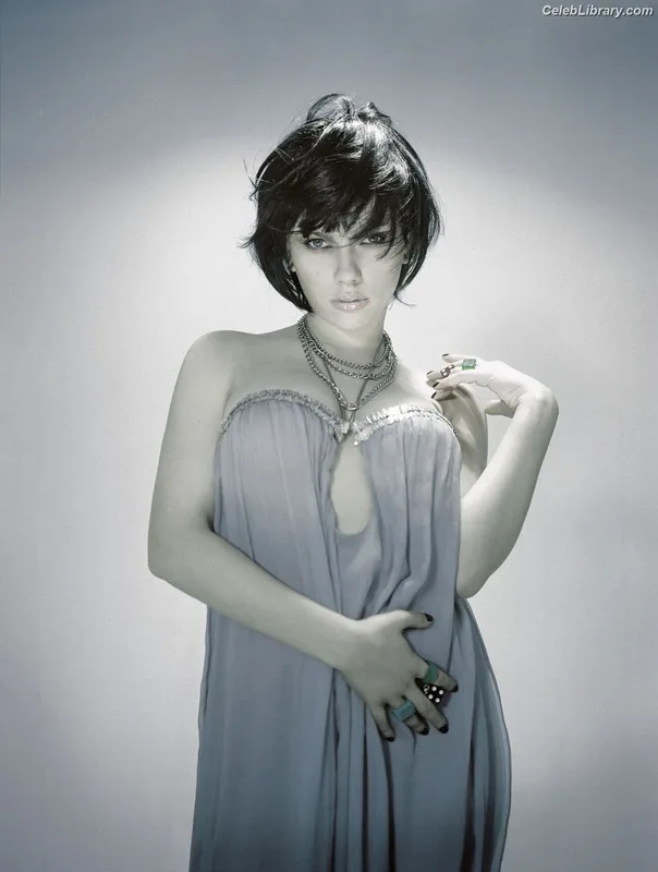 Scarlett Johansson photo 15 of 2617