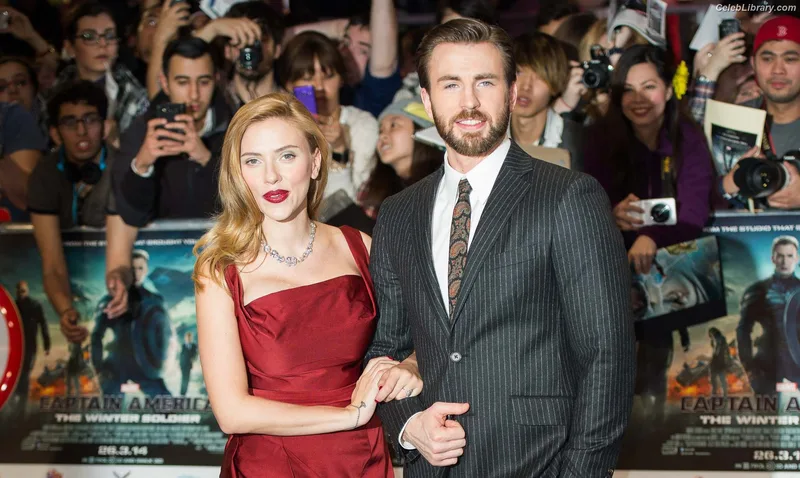 Scarlett Johansson photo 15 of 2617