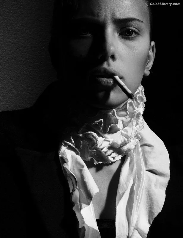 Scarlett Johansson photo 15 of 2617