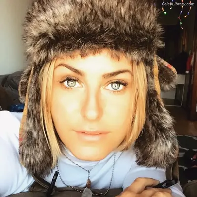 Scout Taylor-Compton