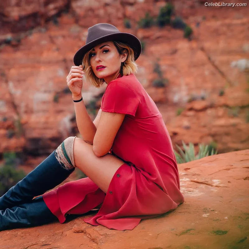 Scout Taylor-Compton photo 8 of 83
