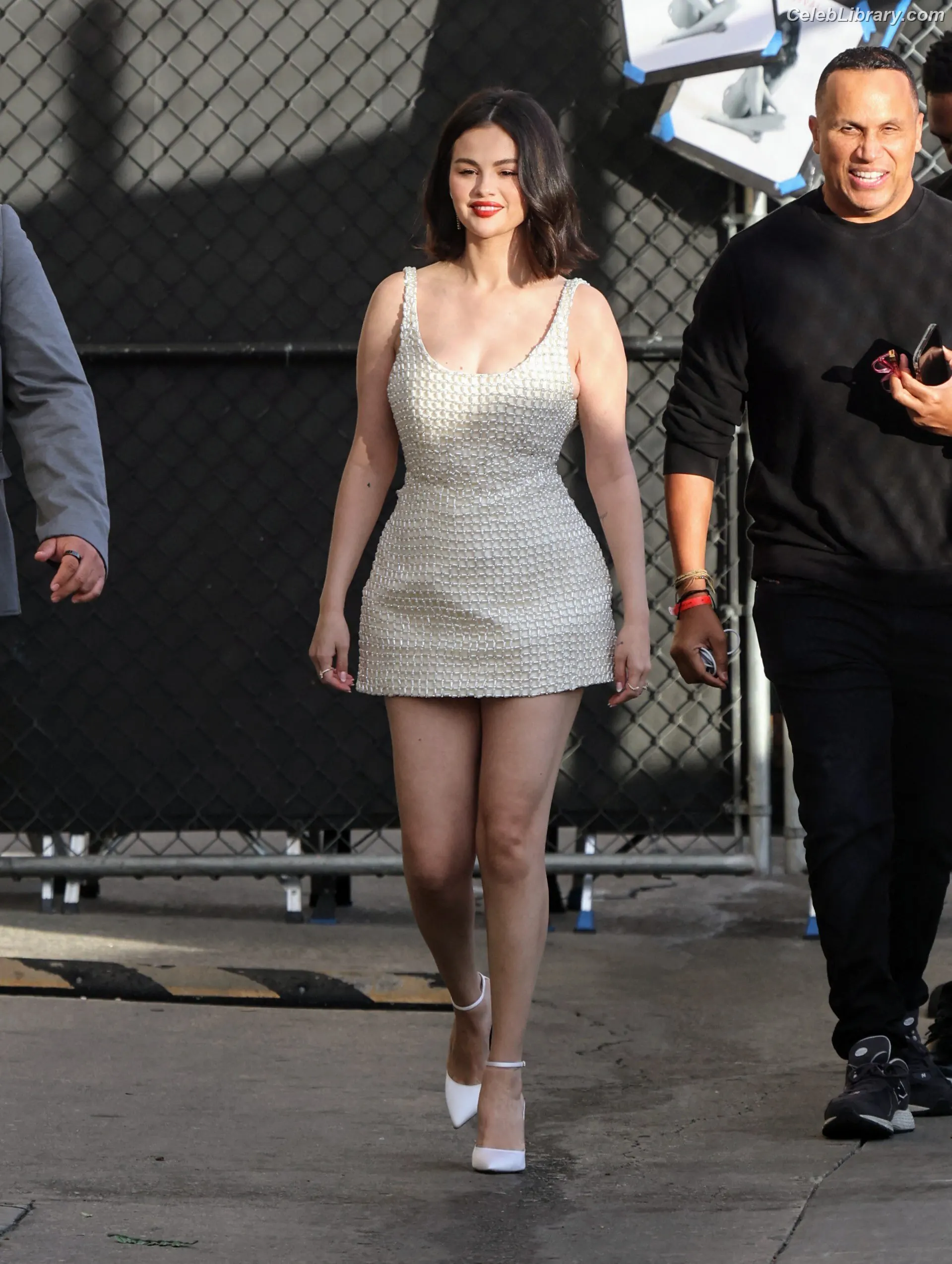 Selena Gomez photo 11 of 3542
