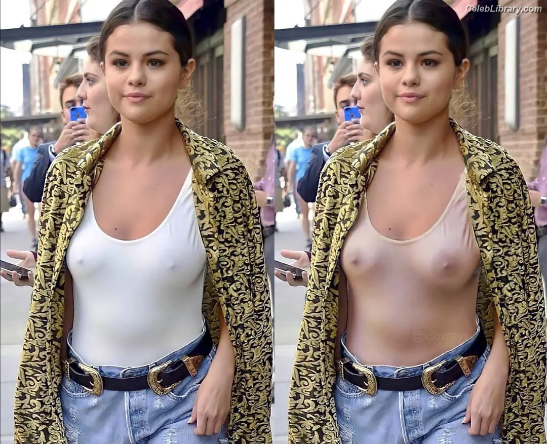 Selena Gomez photo 19 of 3542