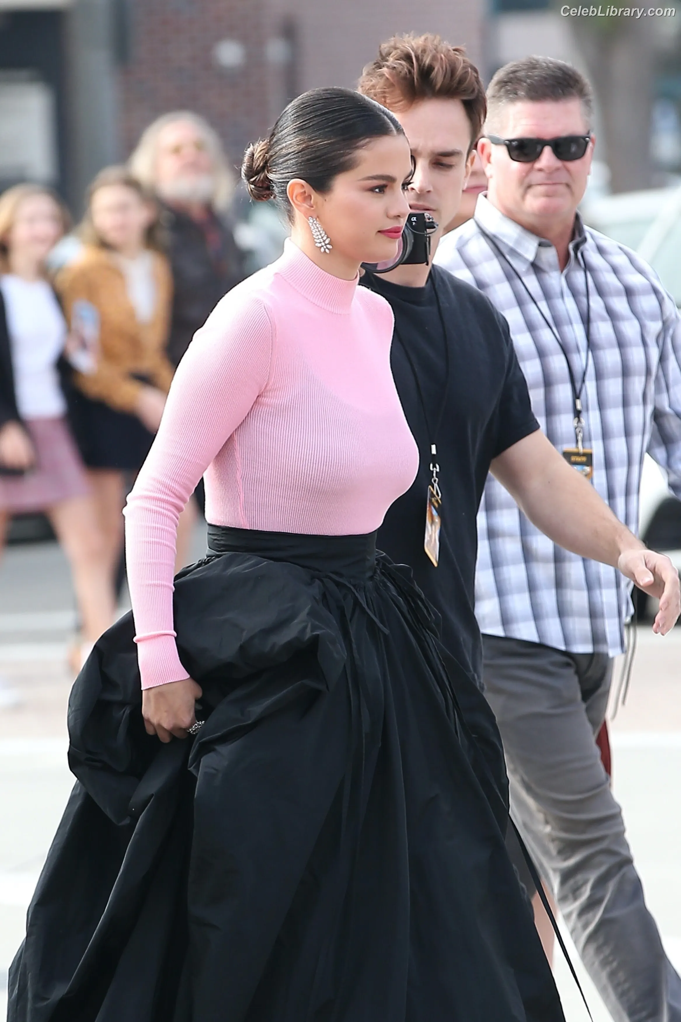 Selena Gomez photo 15 of 3542
