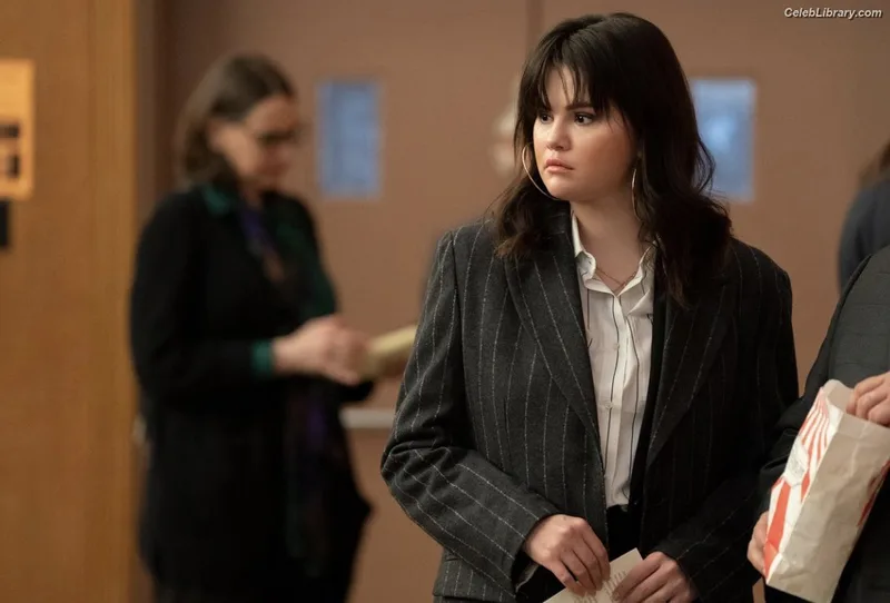 Selena Gomez photo 8 of 3523