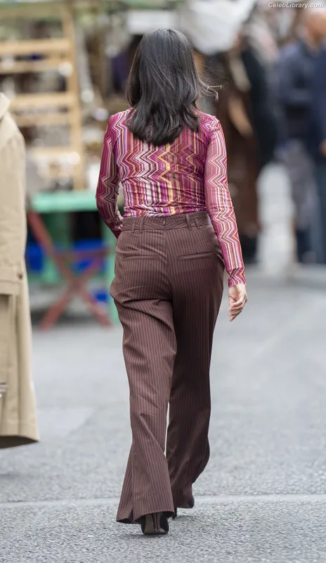 Selena Gomez photo 5 of 3523